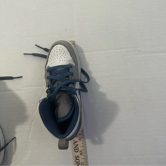 Air Jordan 1 Blue White Gray Toddler Size 13c Sneakers - Picture 7 of 7